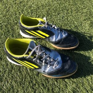 ADIDAS F10 lime and black indoor soccer boots
